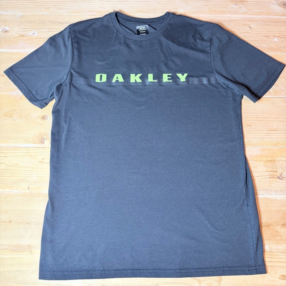 Oakley Mens Hydrolix Logo T-Shirt Black Lime Green Graphic Tee Size Small